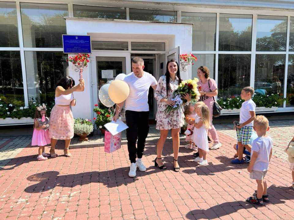 Дітлахи подарували виховательці море радості!