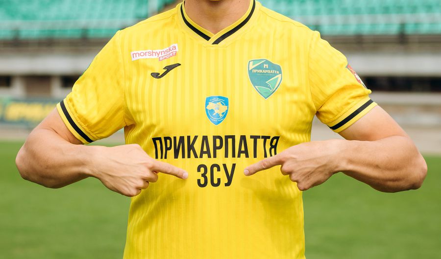 За інформацією спортивного видання, футболісти і головний тренер проходять службу в ЗСУ