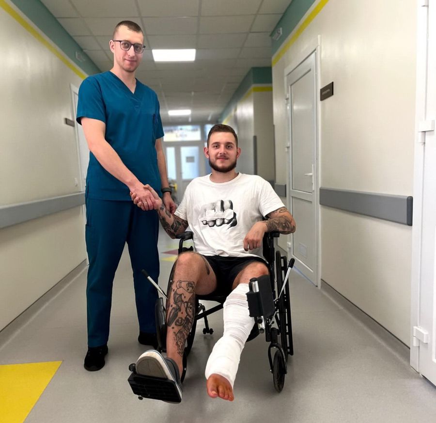 25 лютого 2022 року Павло Ковальов став на захист Батьківщини у складі військ ППО.