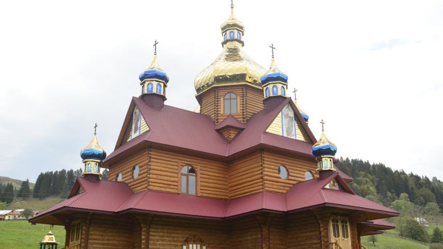 Парафіяни загасили пожежу. Фото: Коломийська Єпархія Православної Церкви України