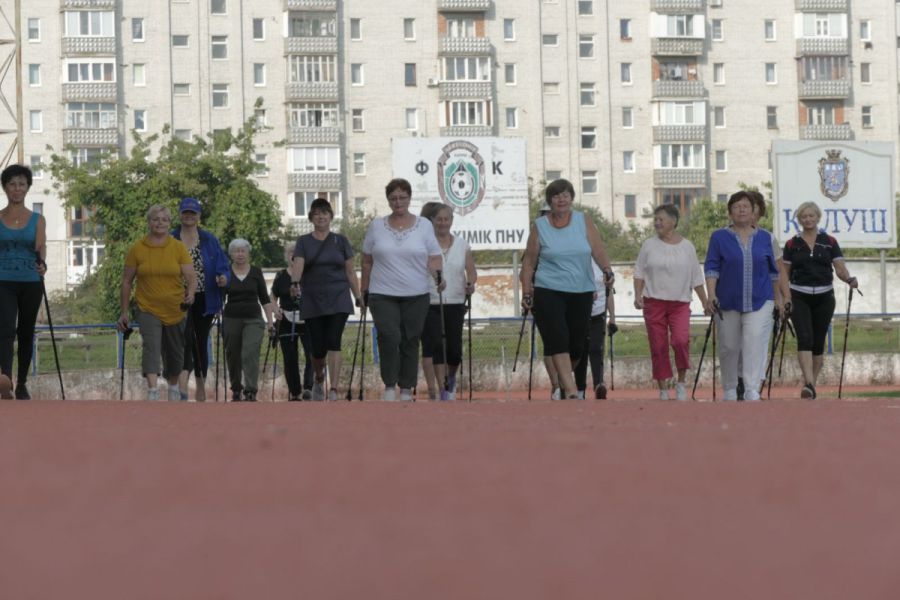 Приєднатись до занять можуть усі калушани, а також внутрішньо переміщені особи, які мають пенсійне посвідчення