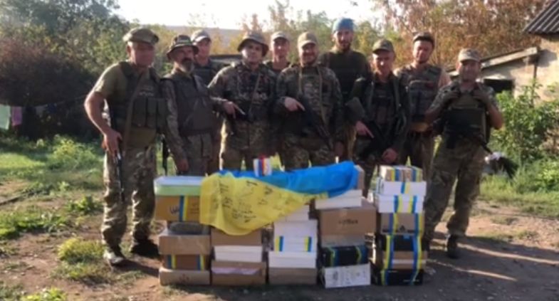 Військові приємно вражені листами від учнів.