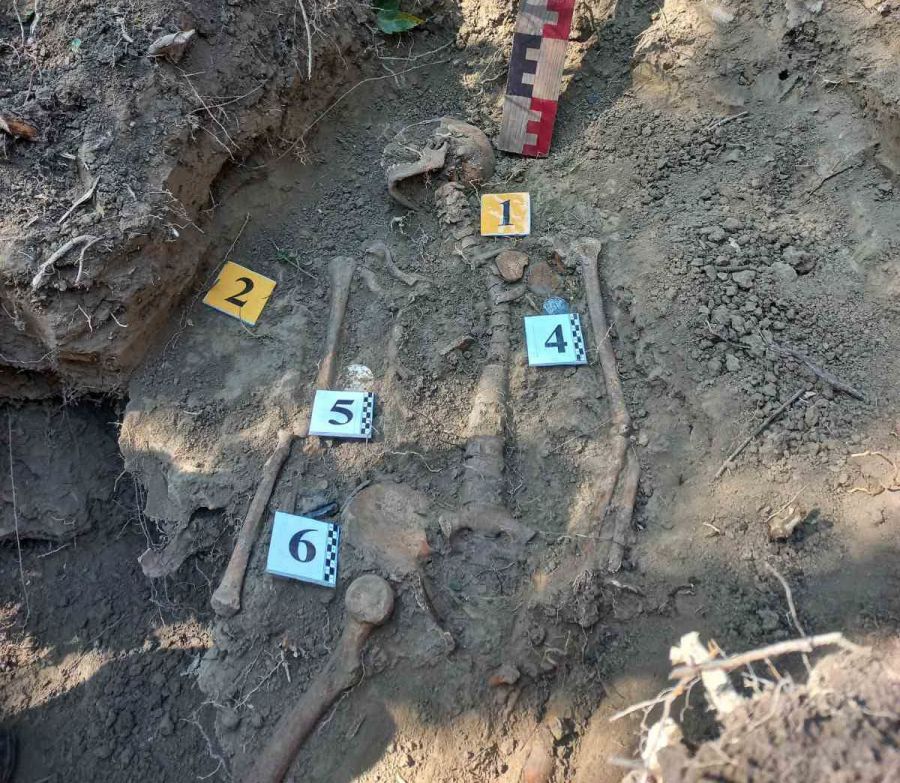 Разом з рештками знайшли нагороду, за номером якої зможуть ідентифікувати воїна