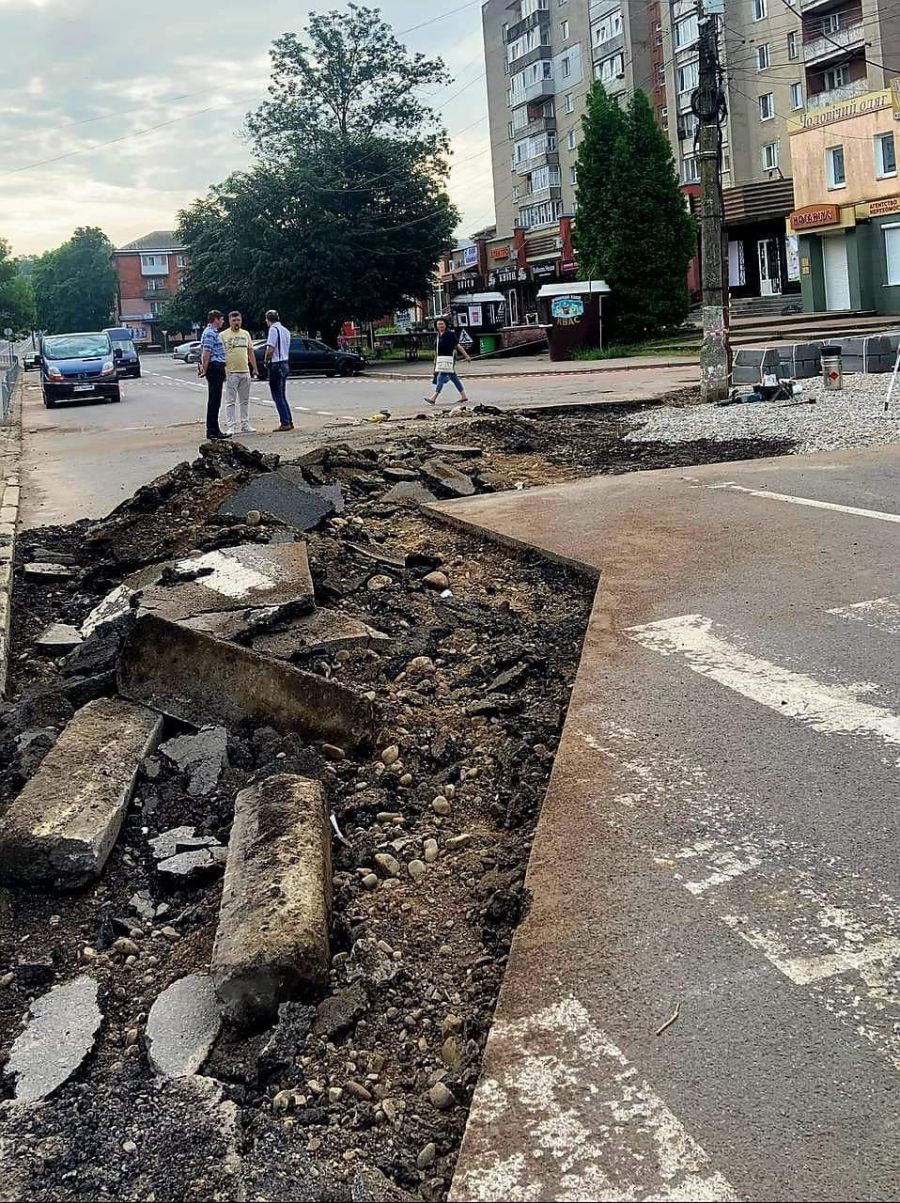 Для КП «Калушавтодор» на 2024 рік було передбачено 34 млн гривень, зараз — понад 65,8 млн гривень