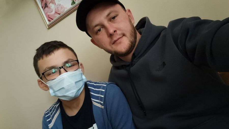 Попереду в Дмитра — дороговартісне лікування