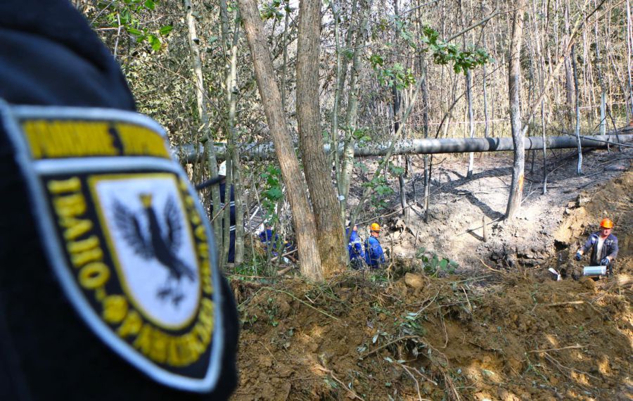 Поліціянти зазначають, що ретельно фіксували місця події упродовж шести днів