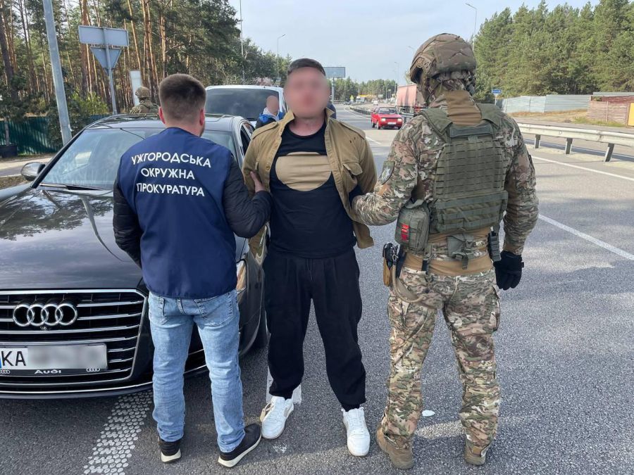 Поліція затримала одного з організаторів масштабної шахрайської мережі