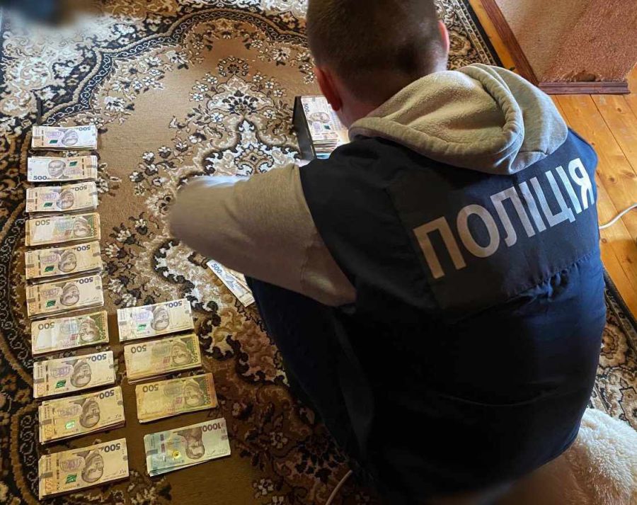 Викрито чергову шахрайську схему виманювання коштів через соцмережі