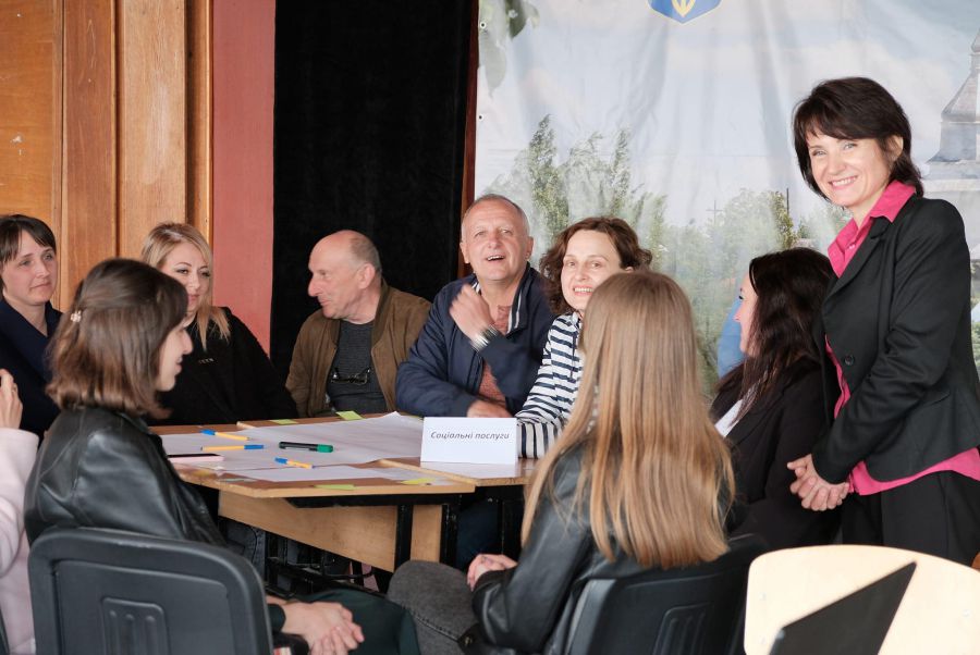 Програма DOBRE тісно співпрацює зі 100 територіальними громадами у десяти областях України.