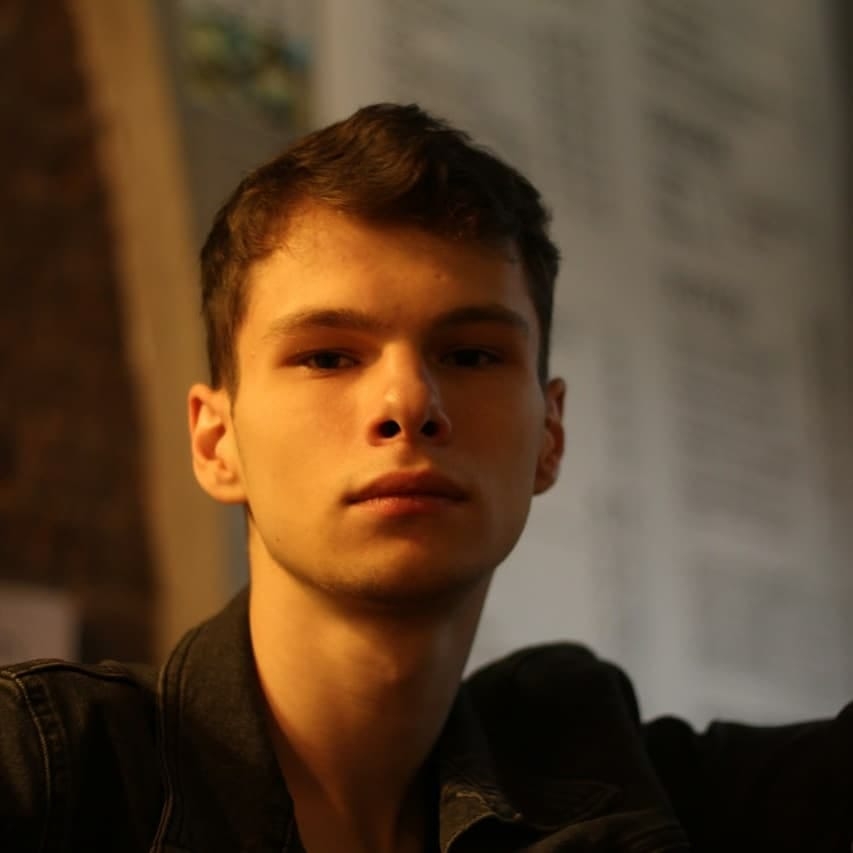 Захар зізнається: особливо приємно, що на лекції приходять його бойові побратими