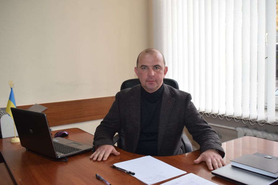 За час своєї трудової кар’єри Іван Шикеринець був двічі обраний головою Брошнів-Осадської селищної ради