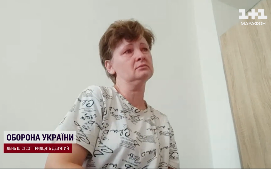 Аферисти змушували жінку брати гроші в кредит.