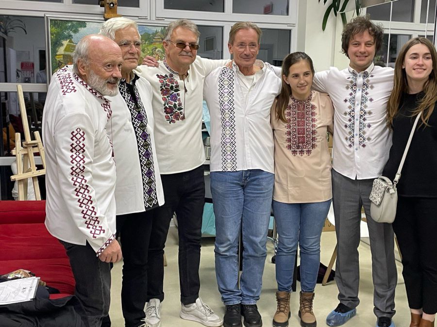 Асистували й допомагали досвідченим лікарям й молоді фахівці ІФНМУ