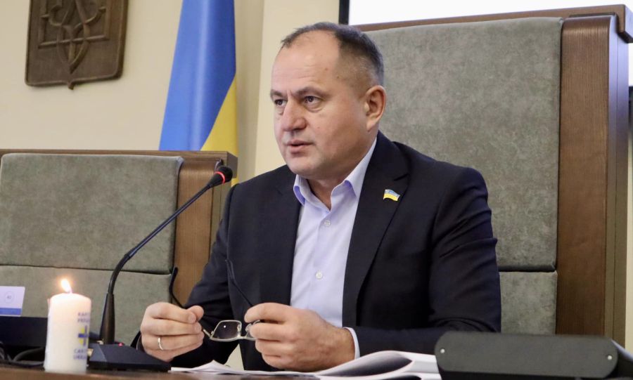 Депутати залишили всі соціальні гарантії та надбавку за престижність вчителям у розмірі 20%. 