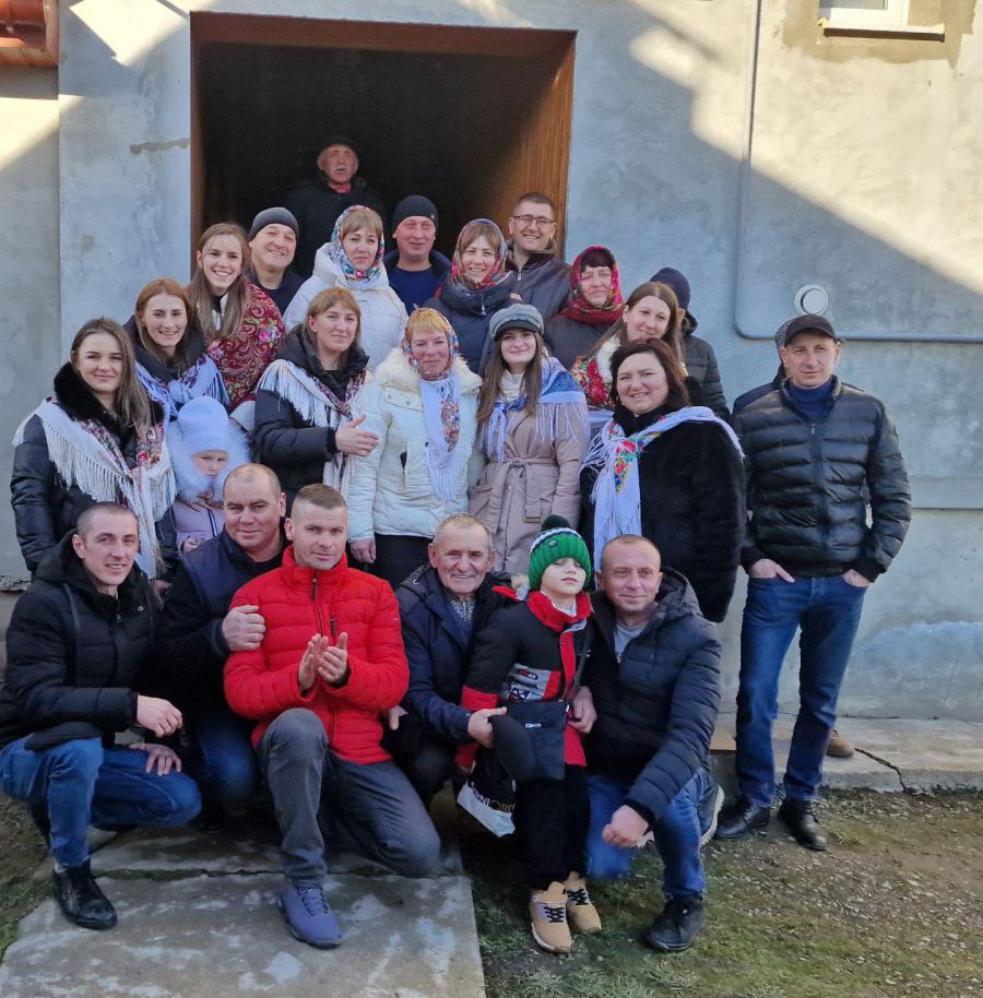 Голиняни за зібрані на Коляду гроші закуплять 10 бойових дронів