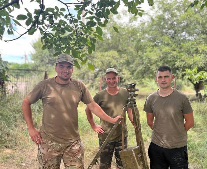 Оголосили збір на станцію РЕБ для батька і синів з Голиня, які воюють ...