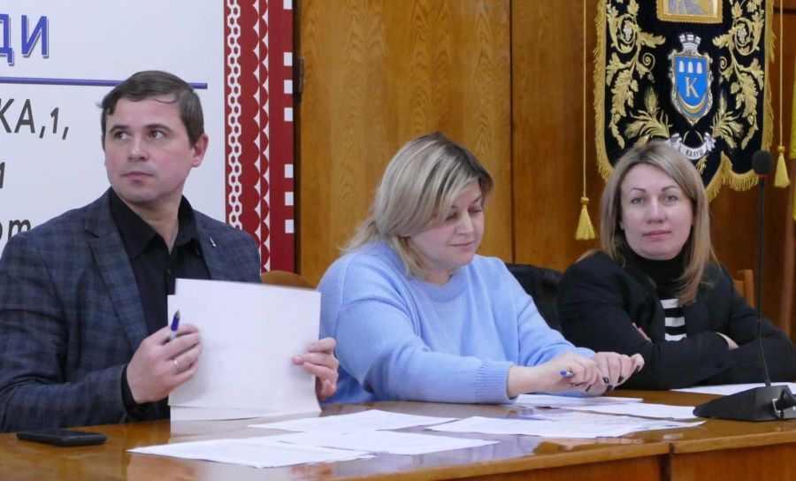 За словами міського голови, влада буде "працювати над залученням донорських коштів"