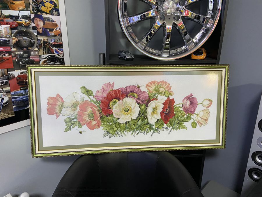 "Маки" майстриня вишивала близько року