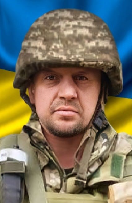 Коли отримав повістку, Василь Мартинів без вагань пішов служити. Вічна пам'ять захиснику України!