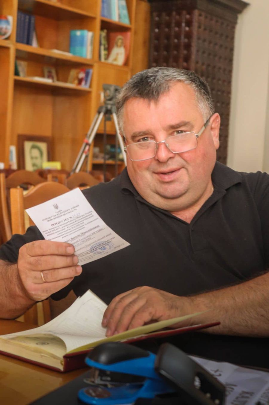 Найбільшою у 2022 році за основним місцем роботи була зарплата старости села Вістова Василя Хомича