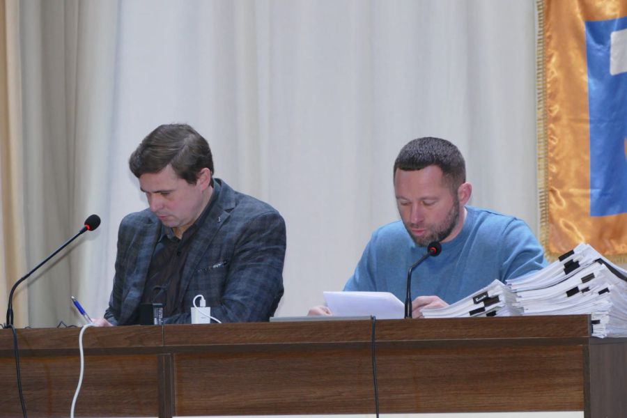 Комісію з розгляду звернень військових частин очолив секретар міськради Віктор Гільтайчук. Фото: міська рада