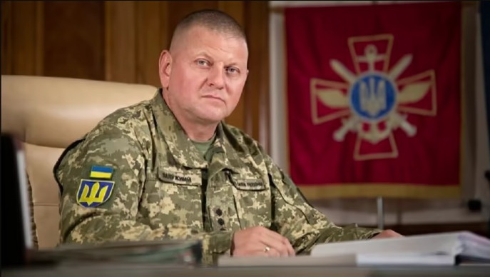 Президент не звільняв Валерія Залужного. Фото: ЗСУ 