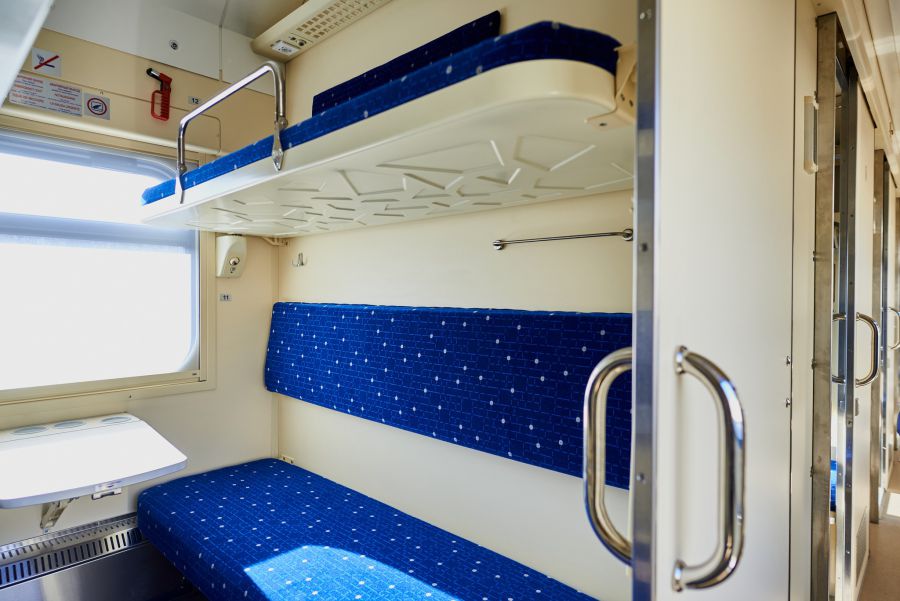 Додаткові рейси складатимуться виключно з нових вагонів, запевняють в Укрзалізниці