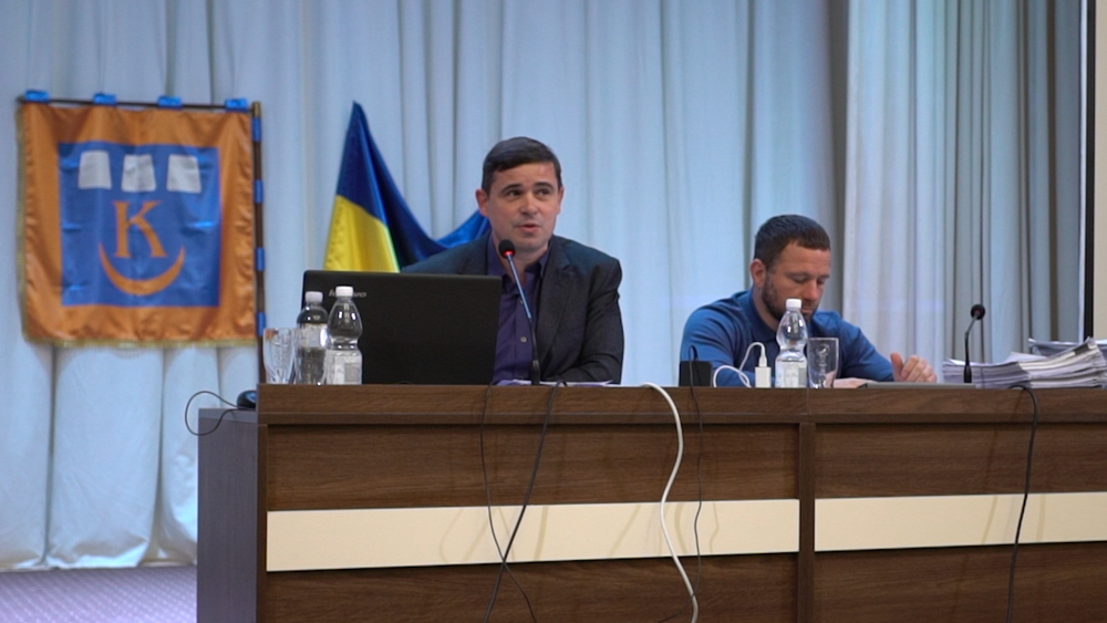 Міський голова пообіцяв запросити активістів на нараду наступного тижня, хоча активісти звернулися ще 17 січня