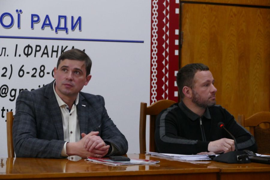 На сесії депутати виділили субвенцію у розмірі 440 тис. гривень за запитом одного підрозділу Сил оборони