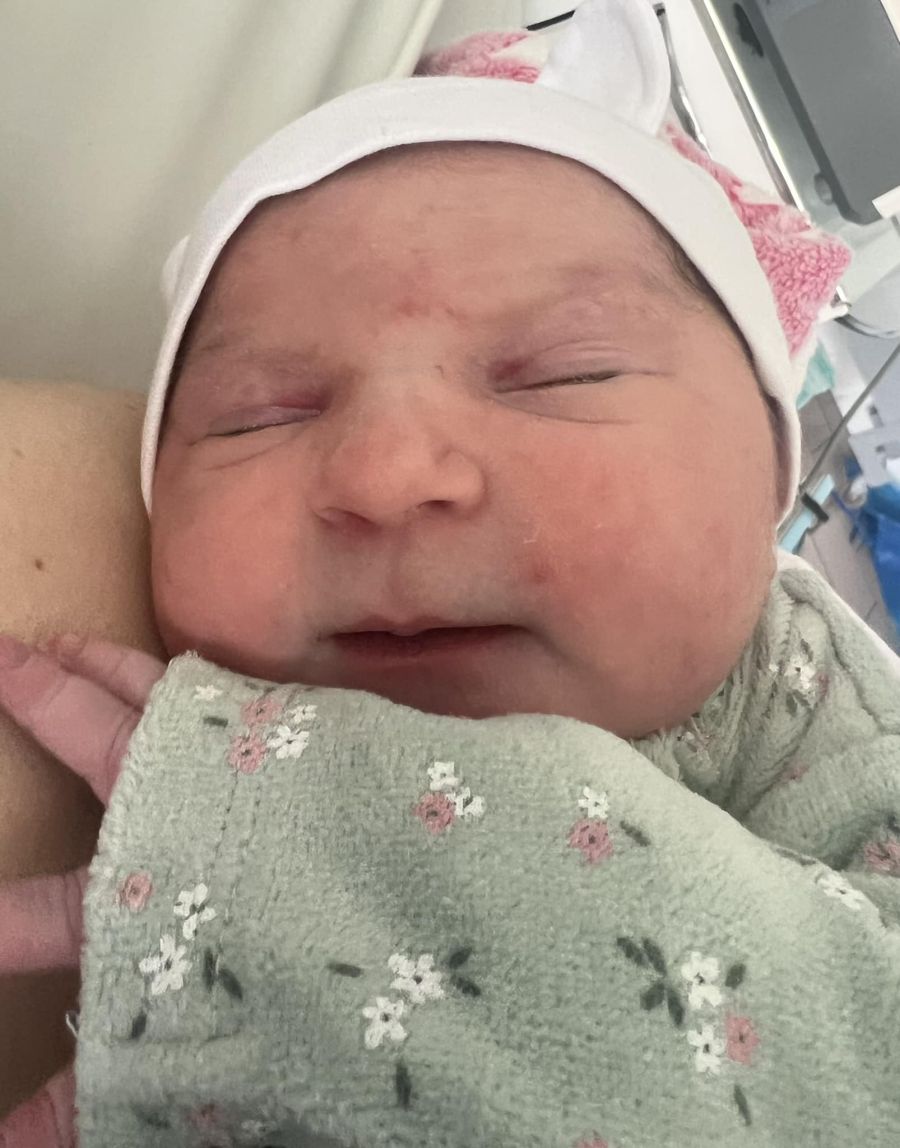 Дівчинка народилася з вагою 3360 г