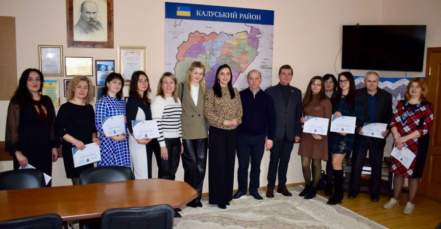 Вчителі пройшли 30-годинний навчальний курс з робототехніки