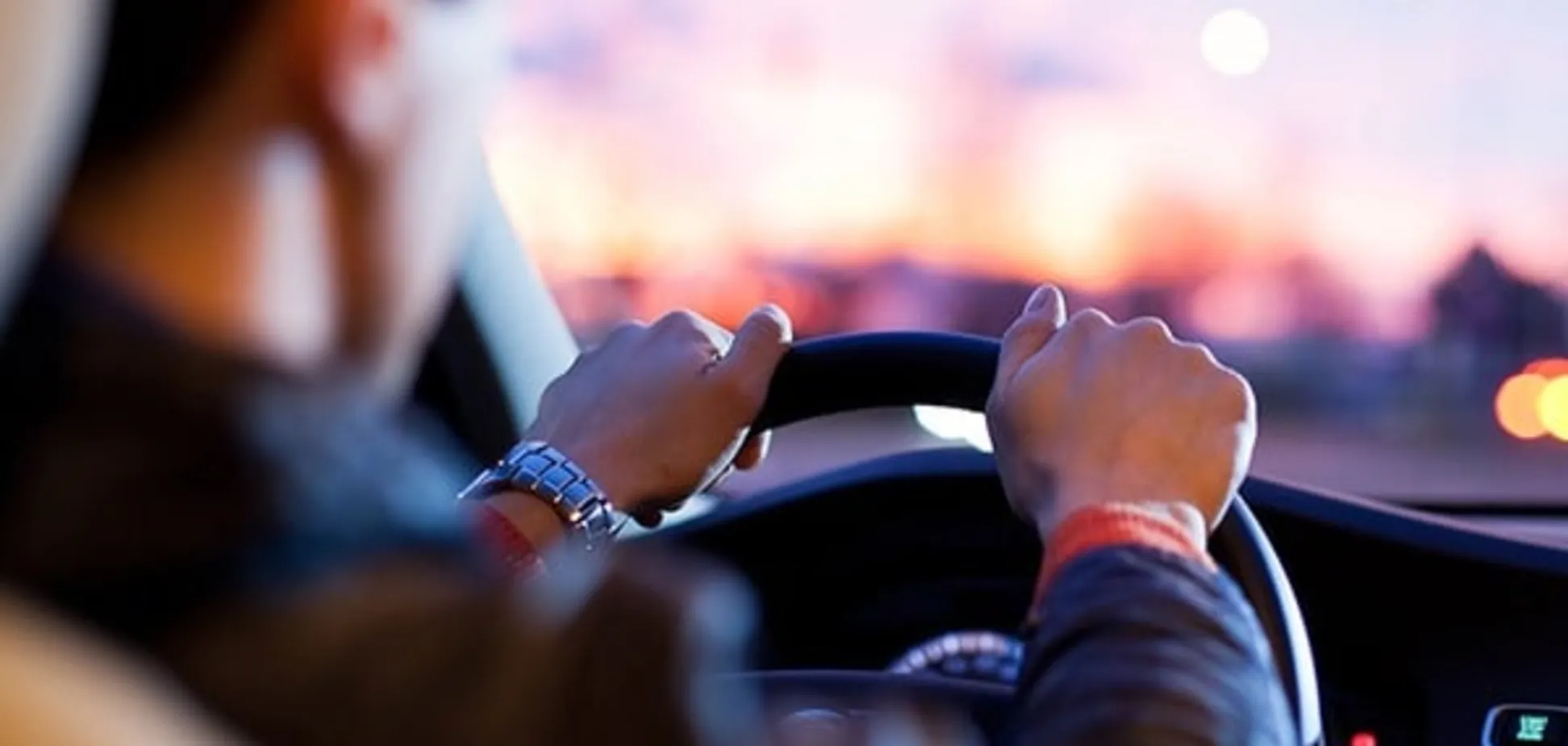 Ілюстроване фото. Священник просив суд не позбавляти його посвідчення водія