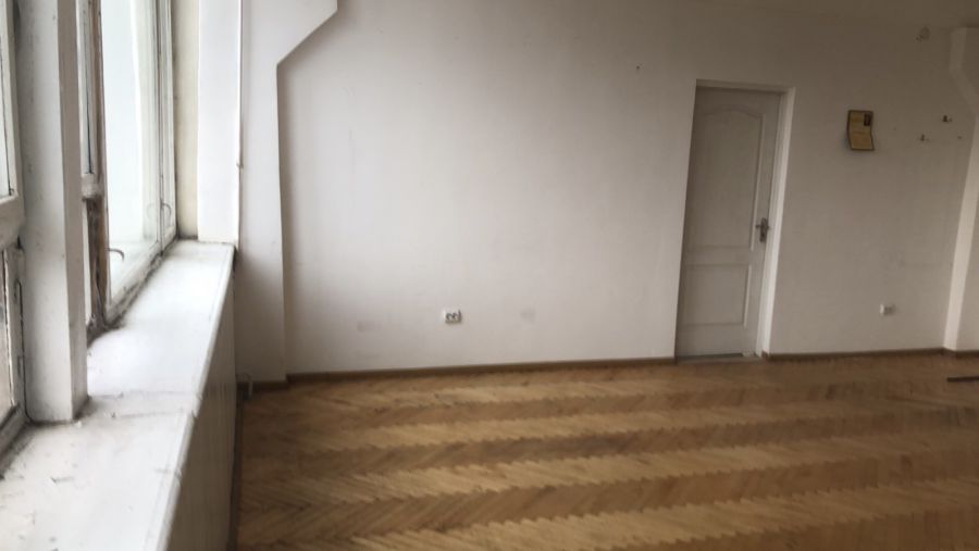 Заяви на участь в аукціоні можна подавати до 10 квітня