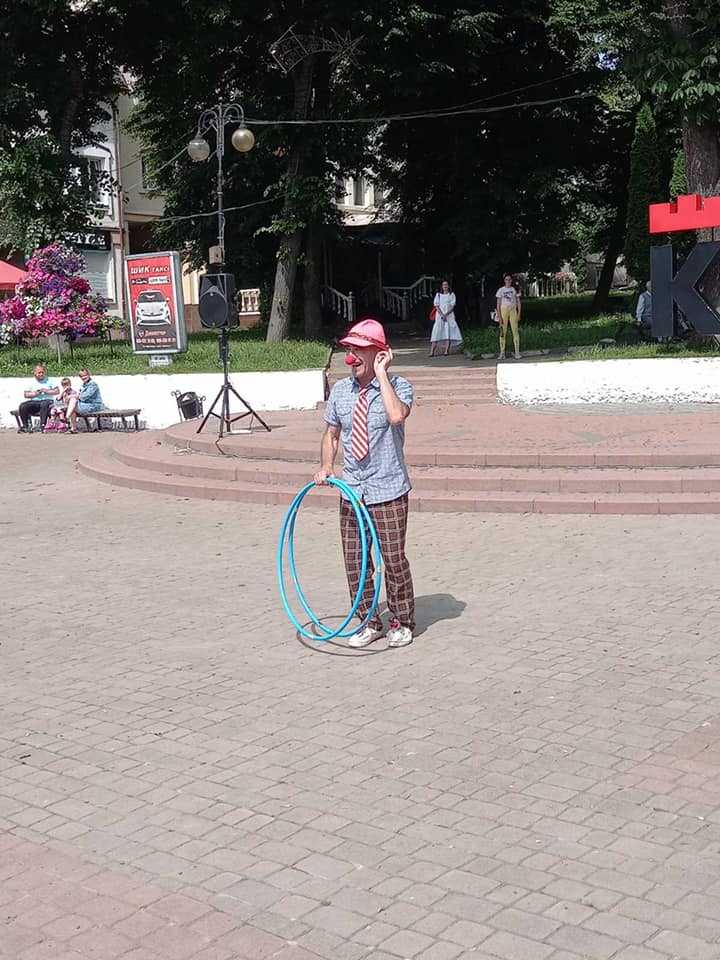 У 2021 році у зв’язку зі станом здоров’я Мирослав Казіцький змушений був закінчити свою мистецьку діяльність