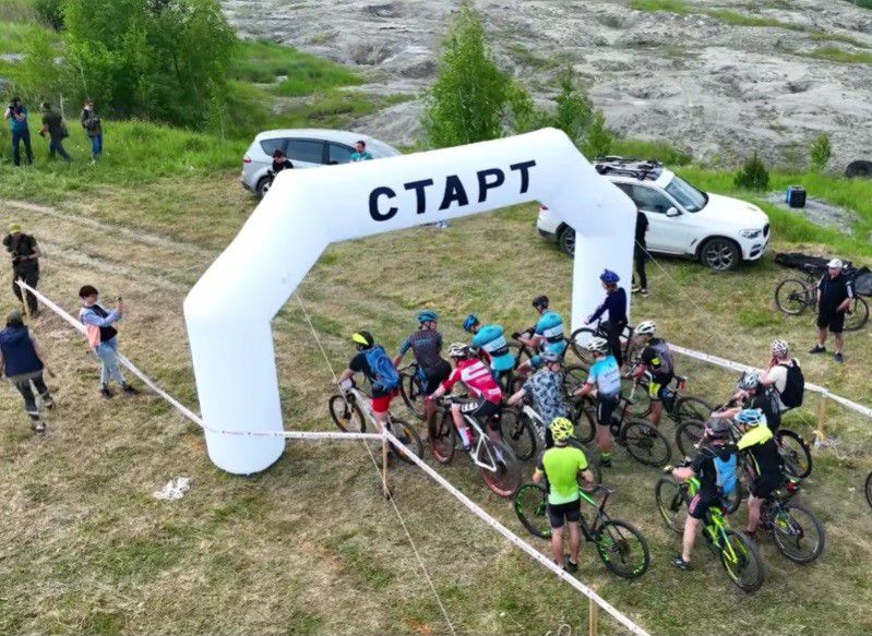 Кожен учасник змагається на власному велосипеді, обов'язковою є наявність шолома. Фото: із минулорічних змагань