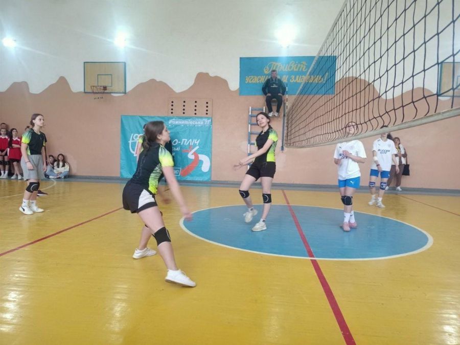 Дівчата Калуського ліцею №2 представлятимуть увесь Калуський район у IV обласному етапі змагань.