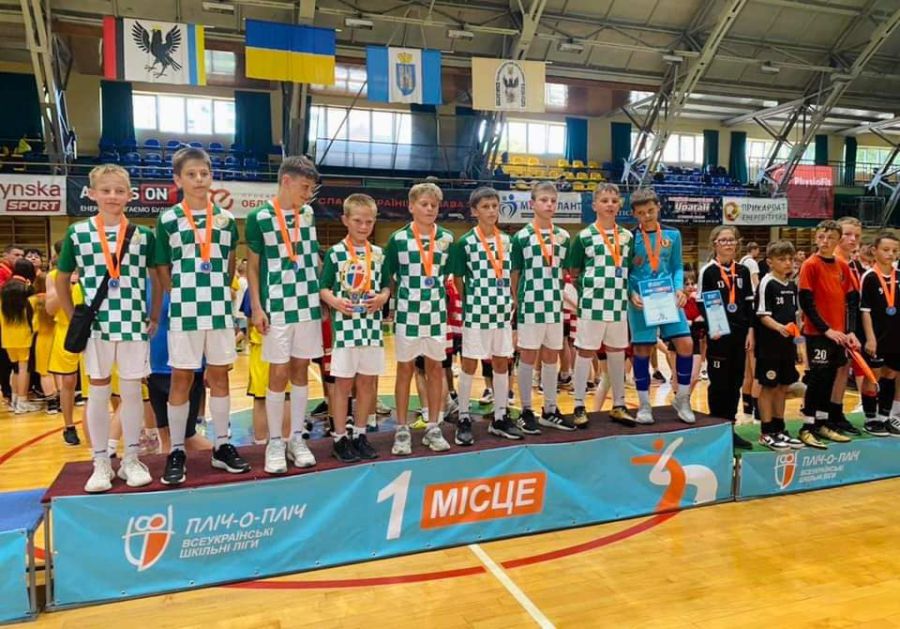 Команди Калуського ліцею №6 вибороли беззаперечні перемоги