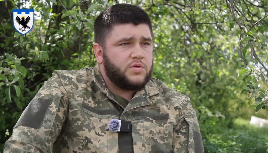 Найважче для військового капелана — це смерть бійців та розлука з рідними. Фото: скрін із відео