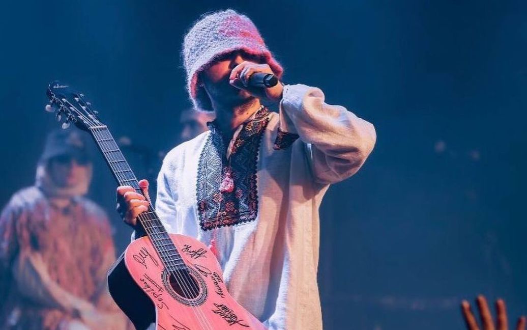 У 22 роки Олег Псюк залишився без приятелів. Фото: instagram.com/kalush.official