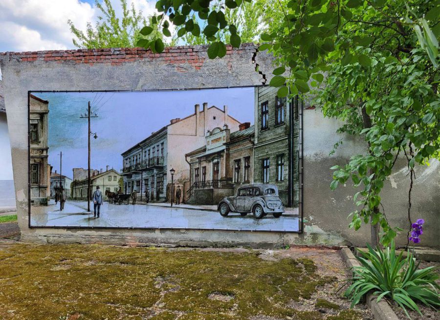 Калушани зробили подарунок до Дня міста. Фото: Європейська Солідарність - Калущина 