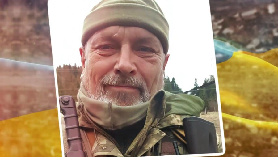 6 березня 2022 року Віктор став добровольцем до лав Збройних сил України