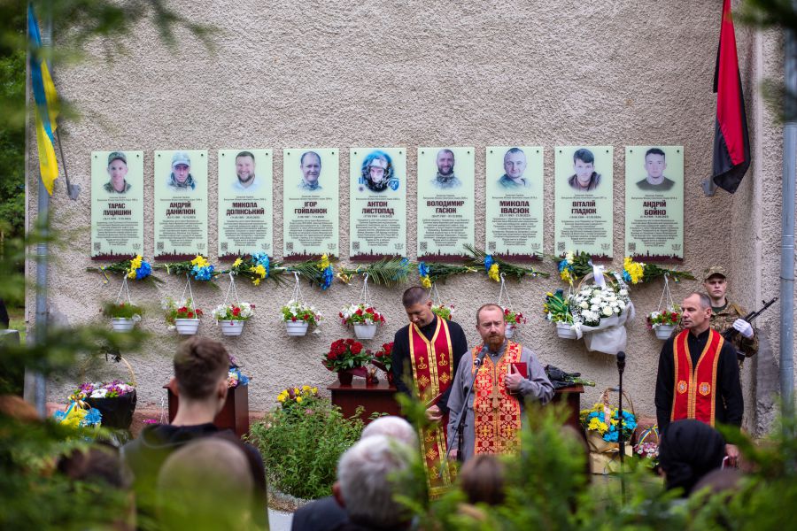 Загиблі могли принести користь науці, натомість вирішили самовіддано стати на захист всіх нас