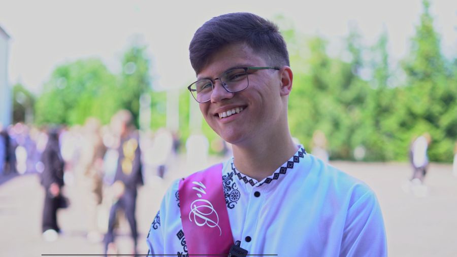 Вступатиме «зірковий» випускник на факультет фізики в Київський національний університет імені Тараса Шевченка