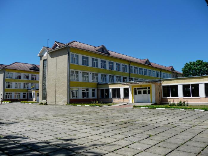 Третій ліцей Калуша не має свого укриття і побудувати його в центрі міста нереально