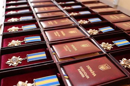 Ілюстроване фото. Жителі села дякують  Захисникам за те, що щодня мужньо боронить Україну ризикуючи життям.