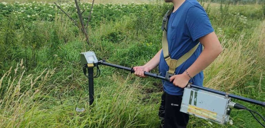 Ілюстроване фото. Перший етап моніторингу — виконання польових  спостережень