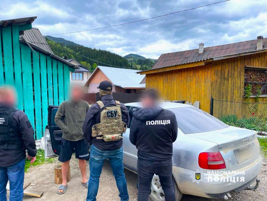 Організатора злочинної групи затримали