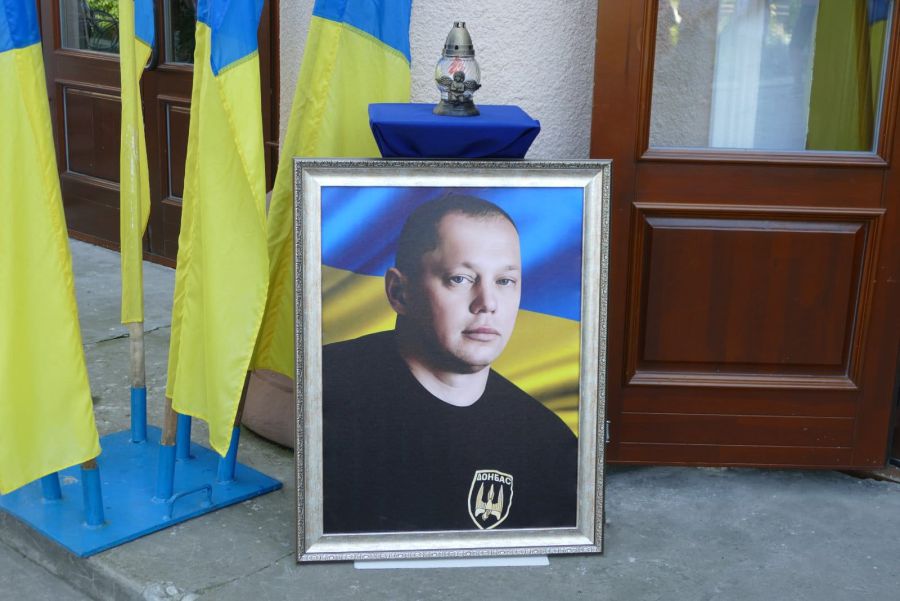 Вічна пам'ять та слава Герою Олегу Івахнюку!