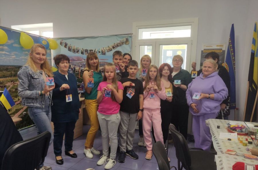 Центри «Я — Маріуполь» функціонують у вісімнадцяти містах України, здебільшого — в обласних центрах