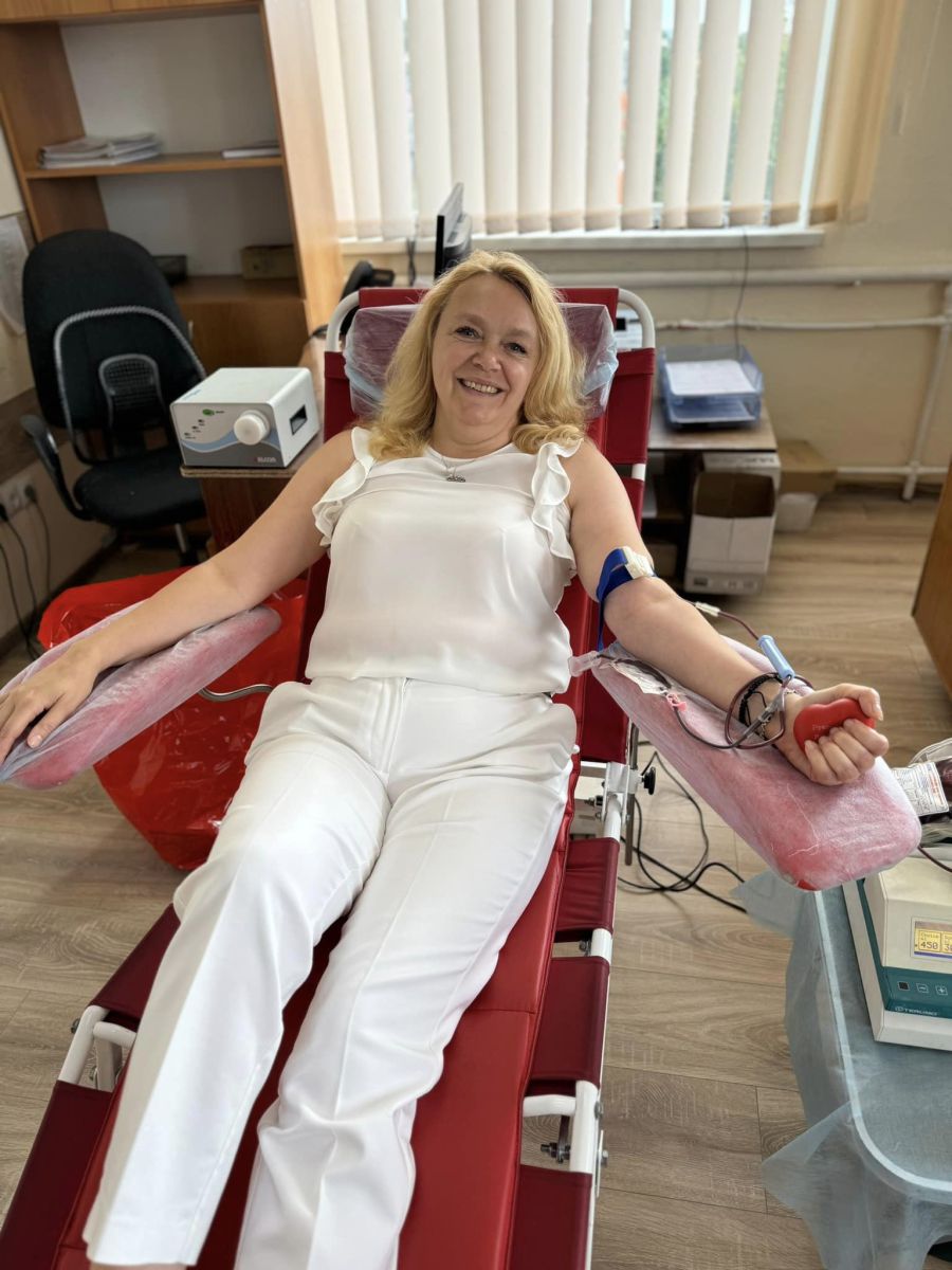 Одна донація крові рятує одразу три життя. Фото: Прикрапаттяобленерго